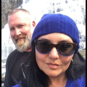 Meet your Posher, Shelly